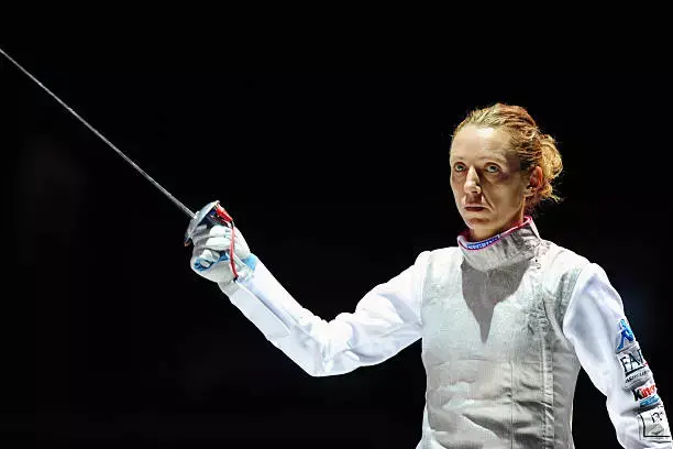 爱游戏登录-匈牙利击剑选手实现大逆转，斩获胜利