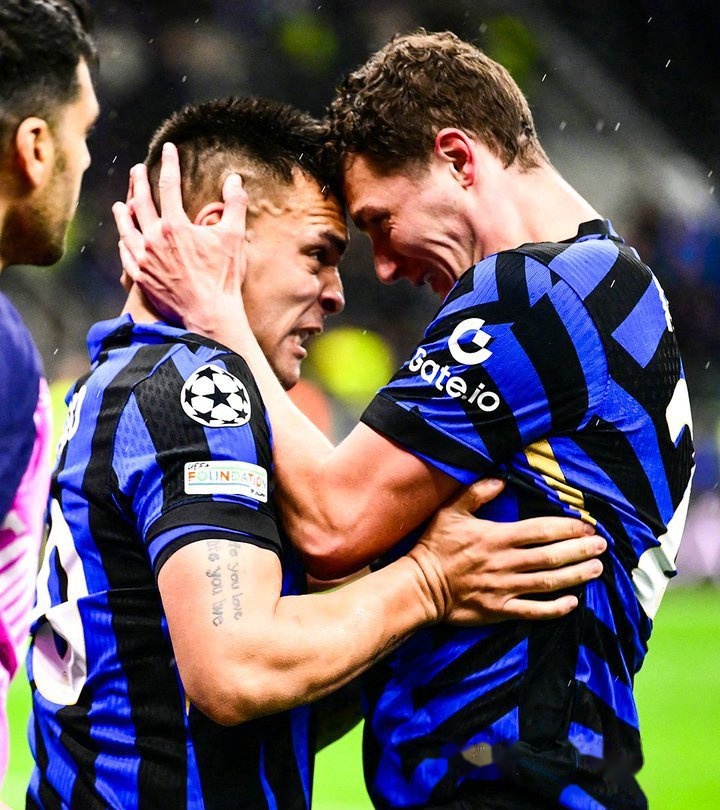 爱游戏入口-关于帕尔马前锋梅开二度,助球队取胜的信息