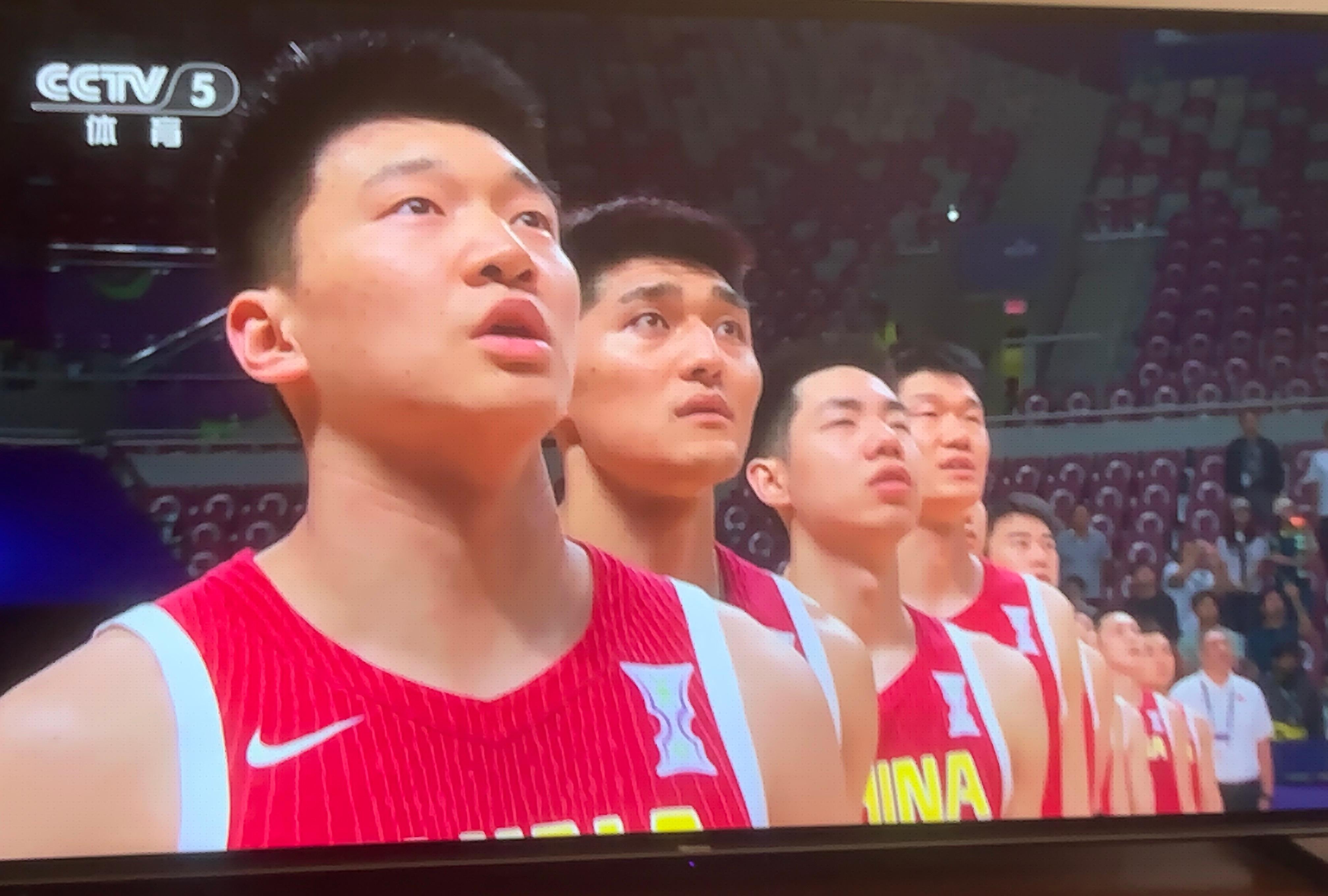 爱游戏官网-关键比赛中球员表现出色，领先对手！