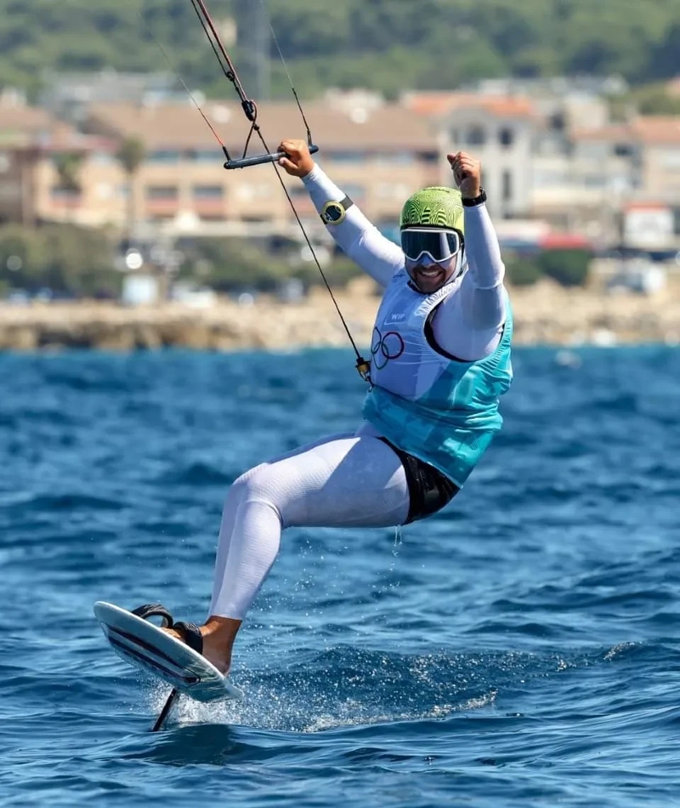 新西兰帆船选手突破自我赢得冠军