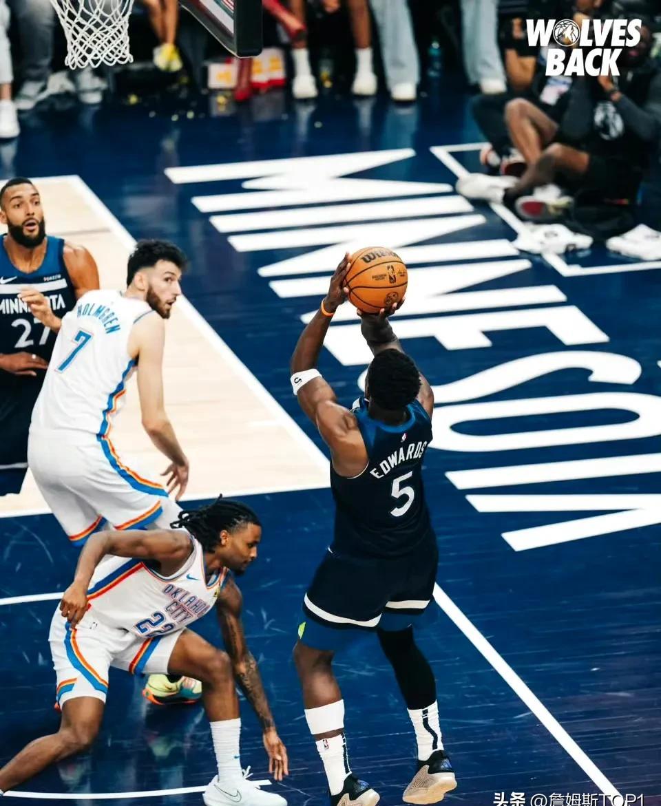 爱游戏-包含森林狼惨败国王，霍华德砍下24+13的词条