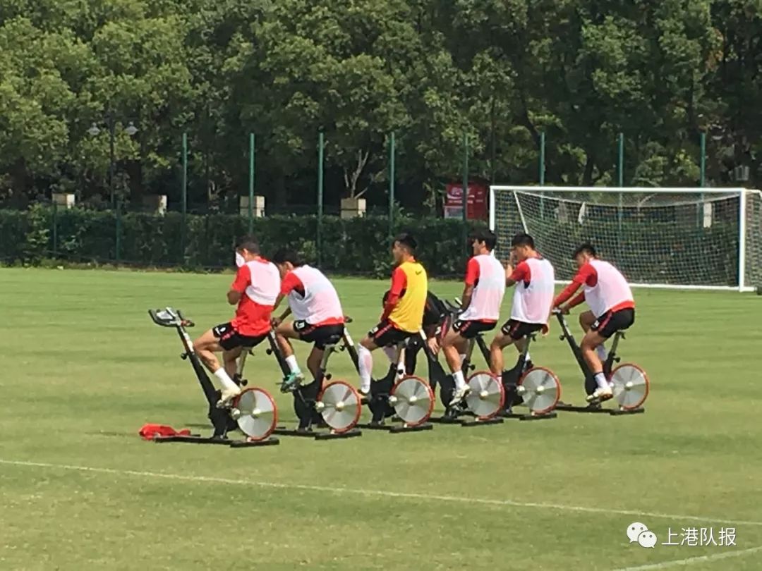 爱游戏官网-上港主场追平,积极备战下轮的简单介绍